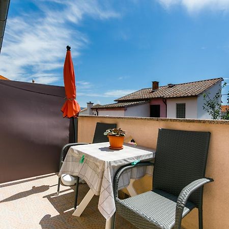 Holiday House Snjezana คิร์ก ภายนอก รูปภาพ